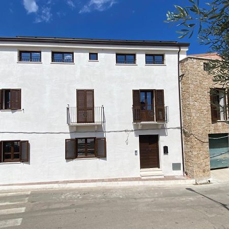 La Casa Di Natalie Διαμέρισμα Girasole Εξωτερικό φωτογραφία
